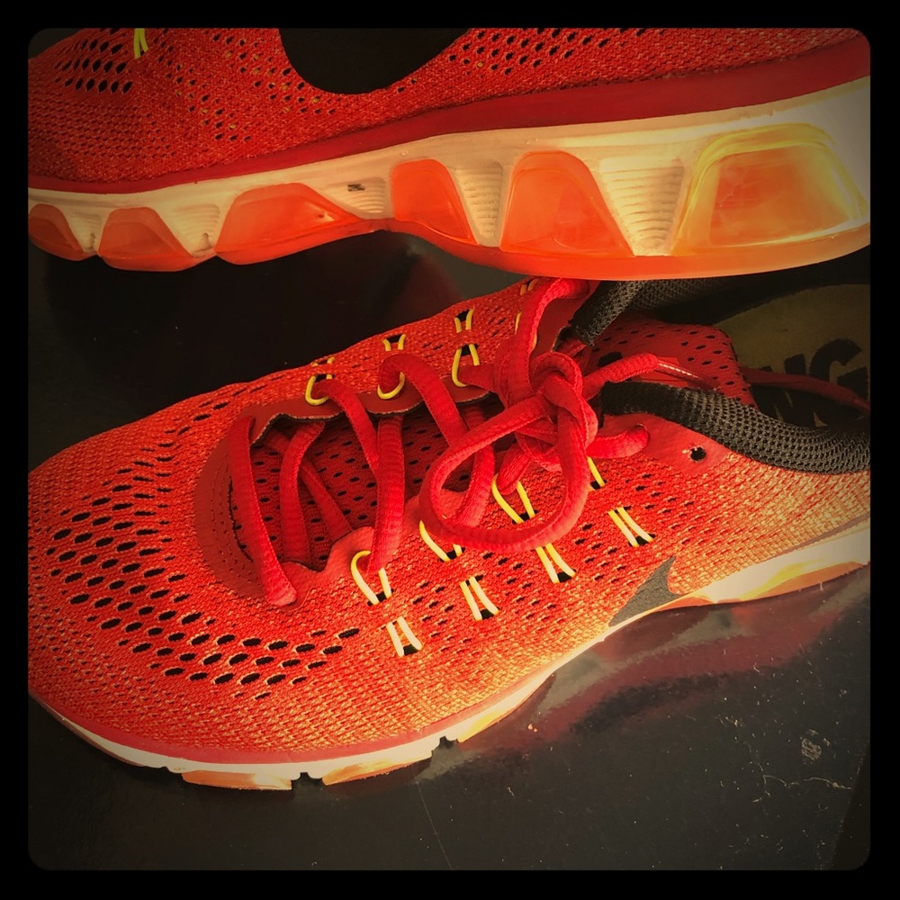 Women’s Nike trailwind